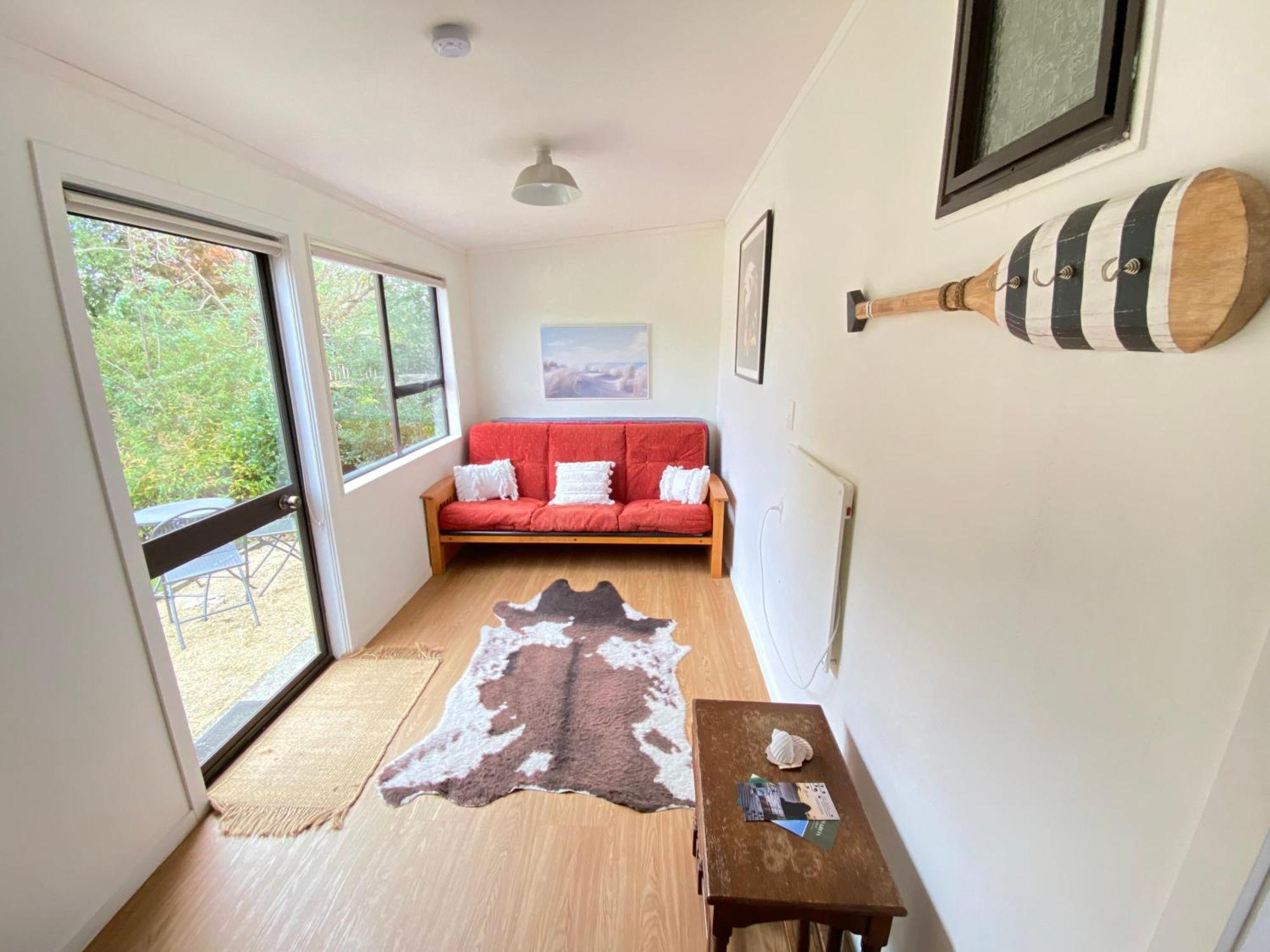 Parapara Beachside Gem - Cosy Chalet מראה חיצוני תמונה